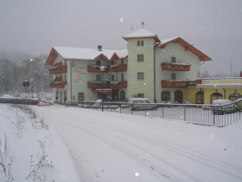 Hotel Fior Di Bosco Giovo Dış mekan fotoğraf